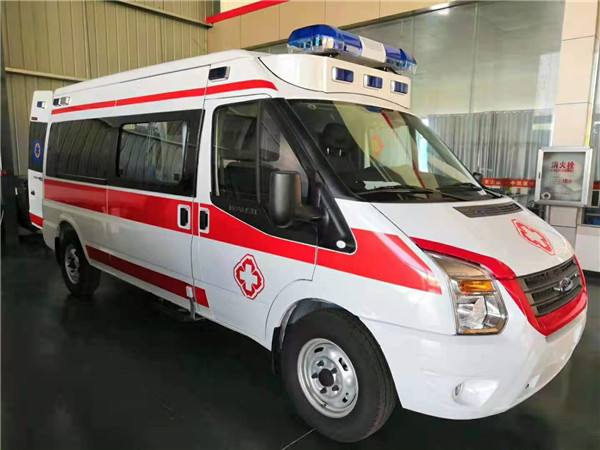石门县福特V362救护车
